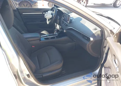 2021 Nissan Altima Sv Fwd z USA, uszkodzony, nr VIN 1N4BL4DV3MN362030